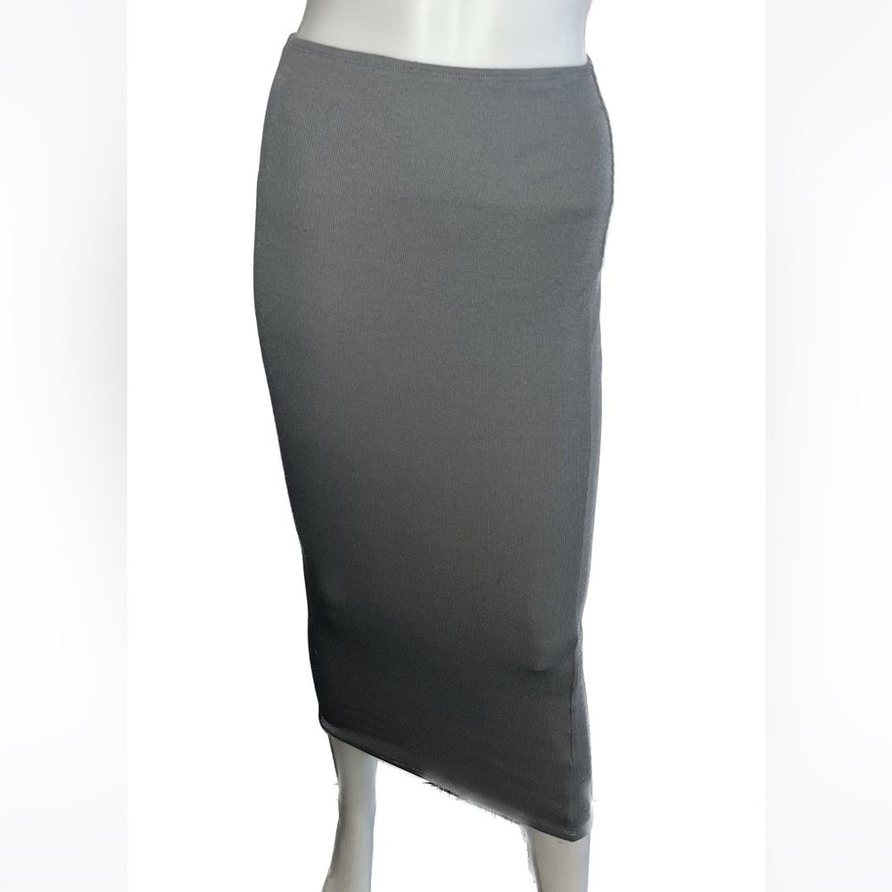 Womens stretchy midi skirt size XS